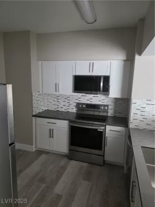 Photo #5: 2687118 Listing 