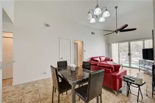 Photo #2: 2687122 Listing 