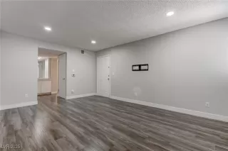 Photo #3: 2687124 Listing 