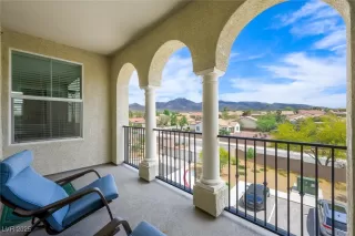 Photo #1: 2687155 Listing 