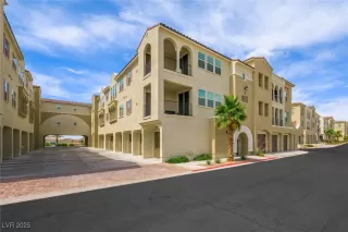 Photo #2: 2687155 Listing 