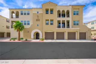 Photo #3: 2687155 Listing 