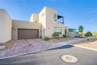 Photo #2: 2687158 Listing 