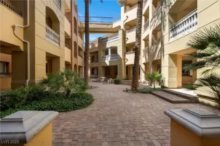 Photo #1: 2687166 Listing 