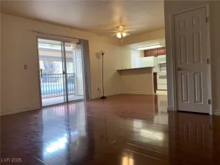 Photo #2: 2687167 Listing 