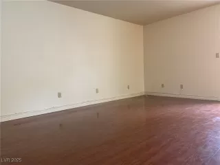 Photo #6: 2687167 Listing 