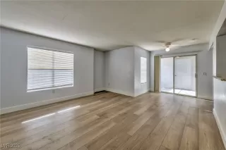 Photo #2: 2687177 Listing 