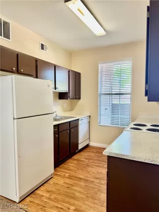 Photo #2: 2687186 Listing 