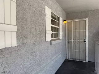 Photo #2: 2687194 Listing 