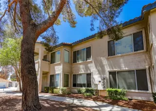 Photo #1: 2687219 Listing 