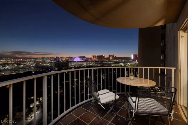 MLS: 2687221 Condo For Sale