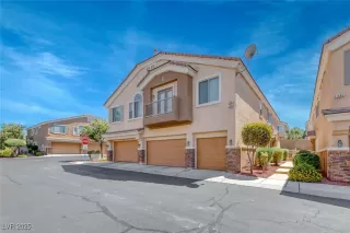 Photo #1: 2687237 Listing 