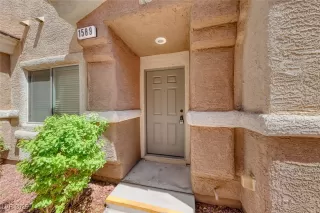 Photo #3: 2687237 Listing 