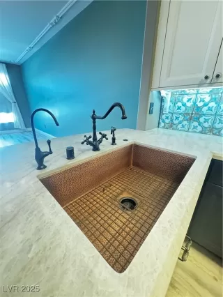 Photo #3: 2687246 Listing 