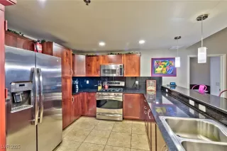 Photo #5: 2687260 Listing 