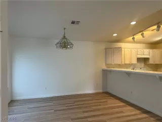 Photo #4: 2687263 Listing 