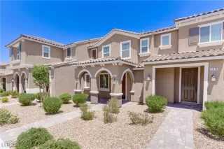 Photo #2: 2687265 Listing 