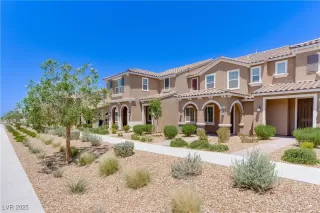 Photo #3: 2687265 Listing 