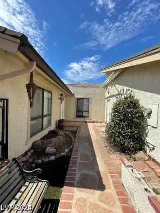 Photo #5: 2687290 Listing 