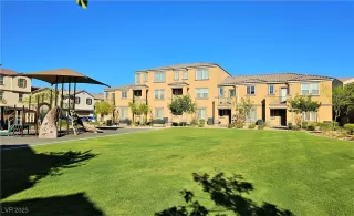 Photo #3: 2687297 Listing 