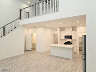 Photo #4: 2687297 Listing 