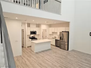 Photo #6: 2687297 Listing 