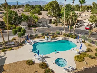 Photo #1: 2687327 Listing 