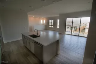 Photo #2: 2687344 Listing 