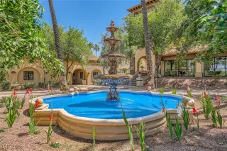 Photo #1: 2687345 Listing 