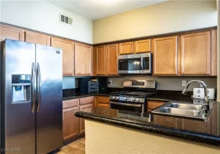 Photo #6: 2687350 Listing 