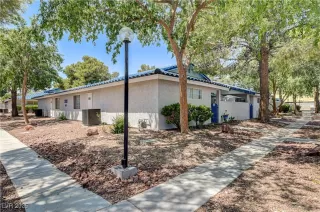 Photo #1: 2687363 Listing