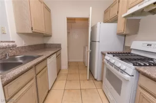 Photo #4: 2687368 Listing 