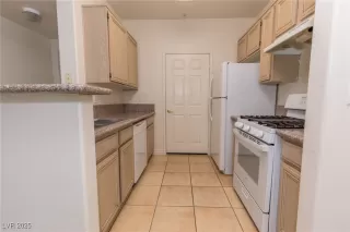 Photo #5: 2687368 Listing 