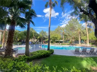 Photo #1: 2687370 Listing 