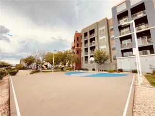 Photo #4: 2687403 Listing 