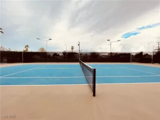 Photo #5: 2687403 Listing 