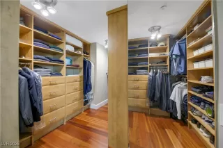 Photo #6: 2687411 Listing