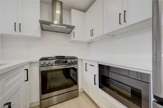 Photo #4: 2687483 Listing