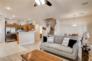 Photo #2: 2687515 Listing 