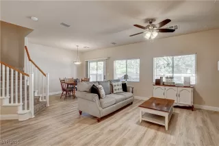 Photo #3: 2687515 Listing 