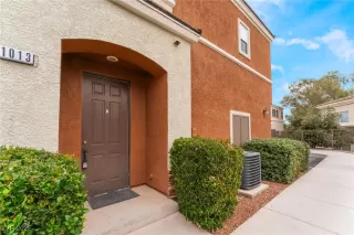 Photo #1: 2687540 Listing