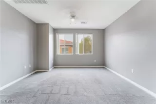 Photo #6: 2687540 Listing