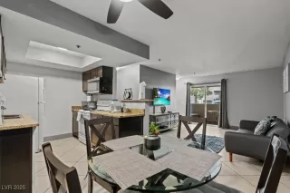 Photo #6: 2687542 Listing