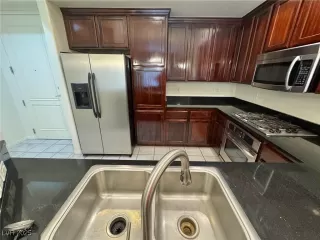 Photo #2: 2687554 Listing 