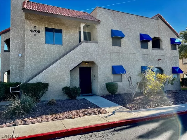 MLS: 2687573 Condo For Sale