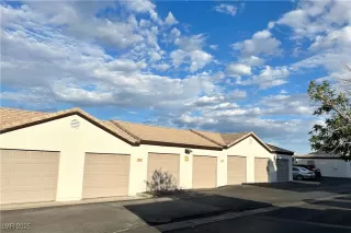 Photo #3: 2687575 Listing 