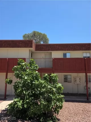 More Details about MLS # 2687605 : 5440 SWENSON STREET 18