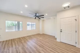 Photo #5: 2687610 Listing 