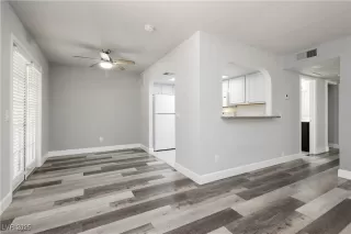 Photo #6: 2687615 Listing 