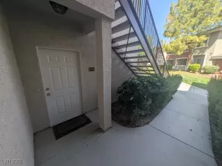 Photo #1: 2687630 Listing 